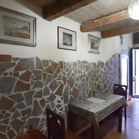Nyaraló 1 Bedroom Lovely In Scicli