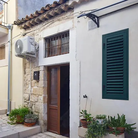 1 Bedroom Lovely In Scicli